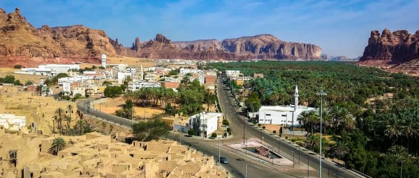 1-Day Al Ula Heritage Tour with Madain Saleh and Elephant Rock