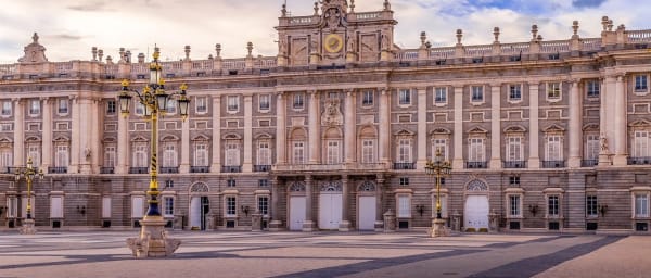 2-Hour Royal Palace of Madrid Tour with Royal History