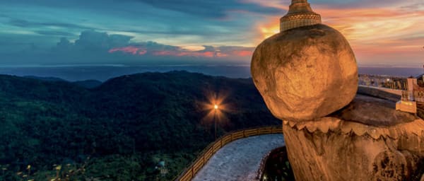 14-Hour Kyaiktiyo and Bago Tour with Golden Rock and Pagodas