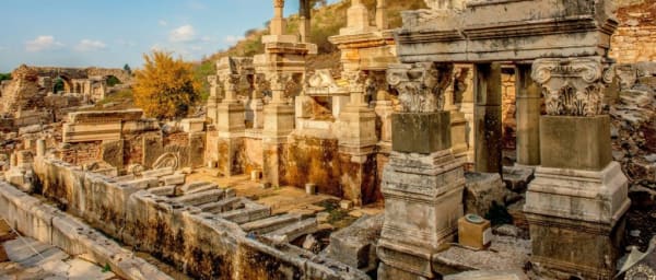 8-Hour Ephesus Highlights Tour with Mother Mary House and Artemis