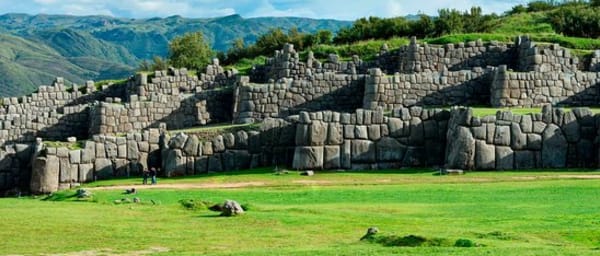 4-Hour Inca Ruins Tour in Cusco Valley with Sacsayhuamán