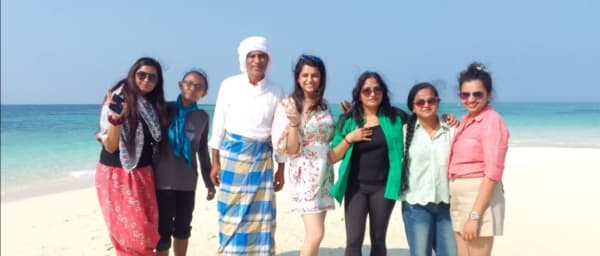 8-Hour Bahrain Highlights Tour with Mosque, Museum and Camel Farm