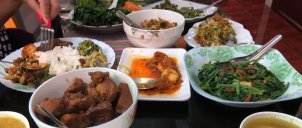 6-Hour Burmese Cooking Tour in Yangon with Local Market Visit