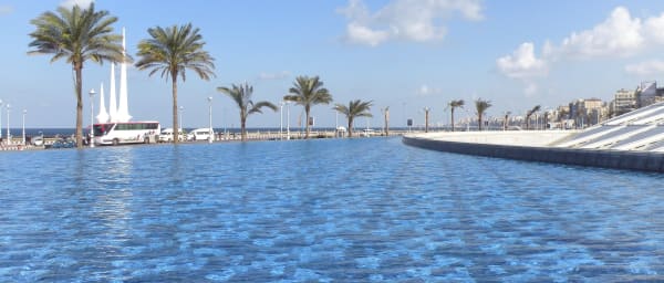 Full-Day Alexandria Tour from Cairo with Catacombs and Library