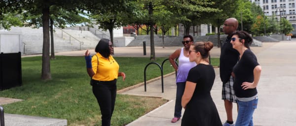 1-Hour Nashville Walking Tour with Untold Music City Stories