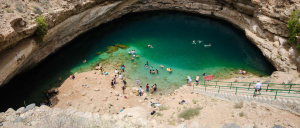 5-Day Oman Scenic Tour with Wadis, Desert and Jabal Shams