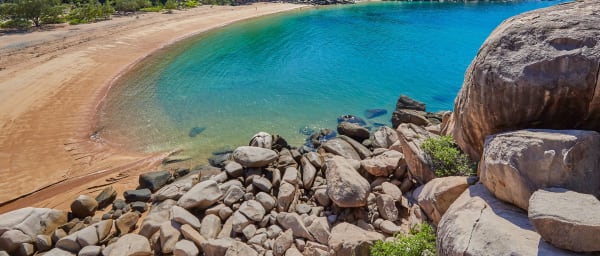 1-Hour Magnetic Island Night Wildlife Tour with Night Vision Goggles