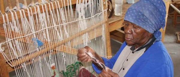 9-Hour Handicraft Tour in Gaborone with Four Village Visits