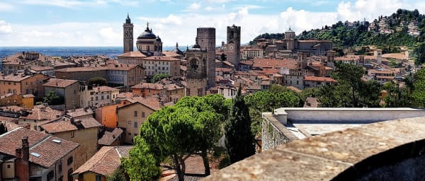 4-Hour Bergamo Walking Tour with Upper Town and Lower Town