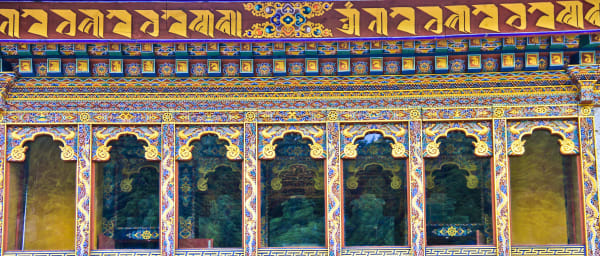 7-Hour Bhutan Dzongs Tour with Chimmi Lhakhang and Punakha