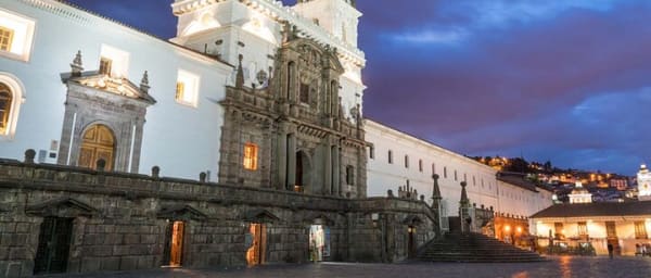 7-Hour Quito City Tour with the Equator Line and Old Town