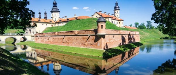 8-Hour Belarus Castle Tour with Nesvizh and Mir