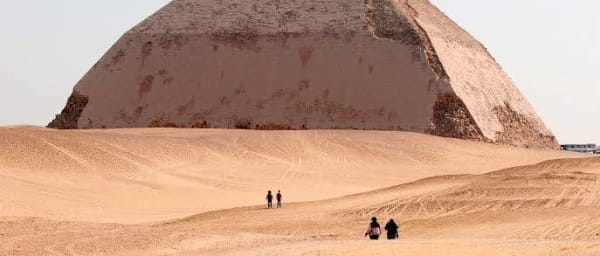 8-Hour Memphis, Sakkara and Dahshur Pyramids Tour from Cairo