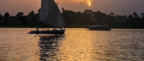2-Hour Luxor Felucca Ride on the Nile with Sunset Views
