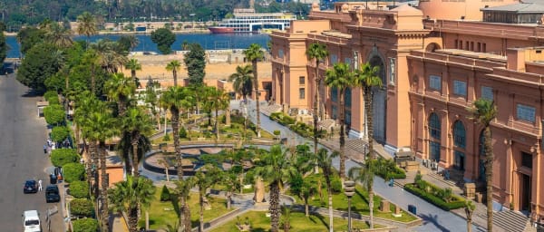 1-Day Giza and Cairo Tour with Pyramids, Museum and Old Market