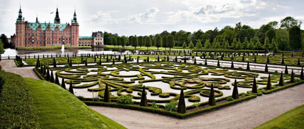5-Hour Castle Tour from Copenhagen with Frederiksborg and Kronborg