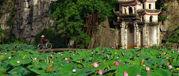 3-Day Trekking Tour of Mai Châu and Pù Luông with Tam Cốc