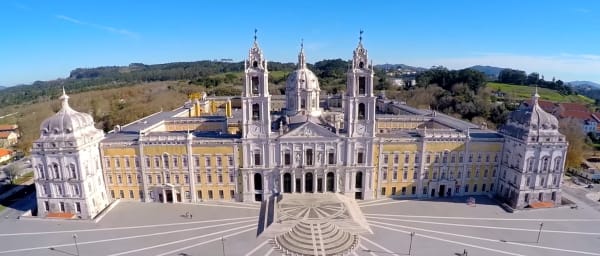 1-Day Private Tour from Lisbon to Óbidos, Peniche, Baleal and Mafra