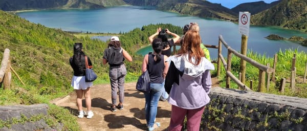 8-Hour Private São Miguel Island Tour with Sete Cidades and Furnas