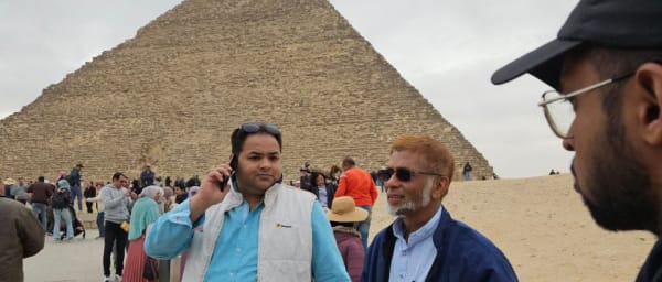 8-Hour Giza Pyramids Tour with Saqqara and Memphis