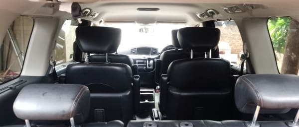 30-Minute Livingstone Airport Transfer to Victoria Falls Town