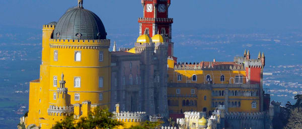8-Hour Serra de Sintra and Cascais Tour from Lisbon with Pena Palace