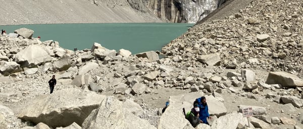 Full-Day Torres del Paine Hike to the Base of the Towers