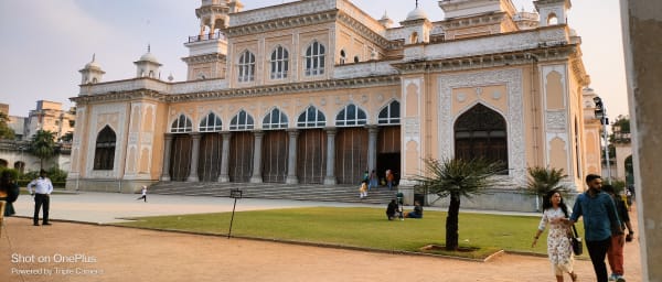 4-Hour Hyderabad Old City Heritage Walk with Charminar and Lad Bazaar