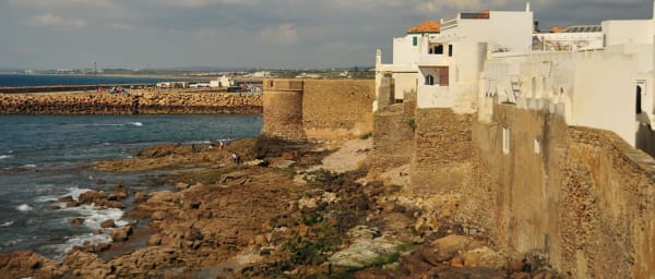 Full-Day Asilah Town and Beach Tour with Medina and Ramparts