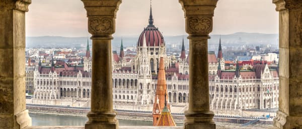 4-Hour Budapest Driving Tour with Buda and Pest Highlights