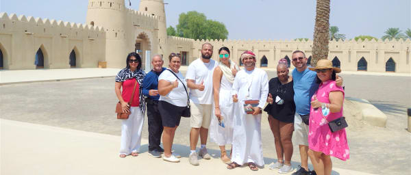 8-Hour Dubai Sharjah and Al Ain Tour with Museums, Souks and Forts