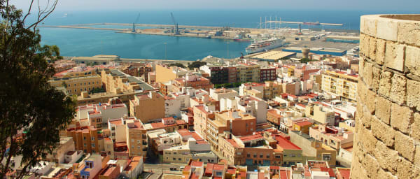 5-Hour Almería Walking Tour with Alcazaba and Cathedral Visit