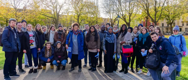 2-Hour Nottingham Walking Tour with Robin Hood Stories