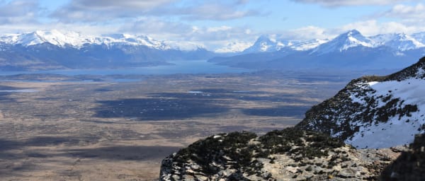3-Hour Dorotea Hill Hiking Trip from Puerto Natales with Picnic