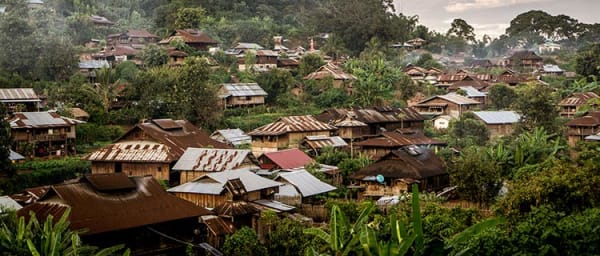2-Day Hsipaw Trekking Tour with Shan and Palaung Village Experience