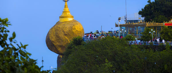 2-Day Kyaiktiyo Pagoda Tour from Yangon with Sunset and Sunrise