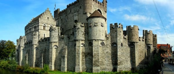 6-Hour Private Bruges and Ghent Tour with Medieval Legends