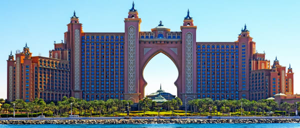 10-Hour Dubai Private Car Hire with English-Speaking Chauffeur