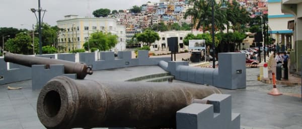 3-Hour Guayaquil City Tour with Santa Ana Hill and Museum Visit