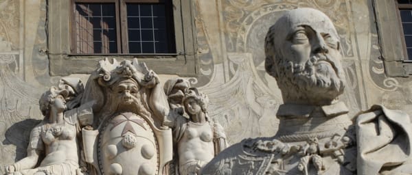 3-Hour Medici House Tour in Florence with Rival Family Palaces