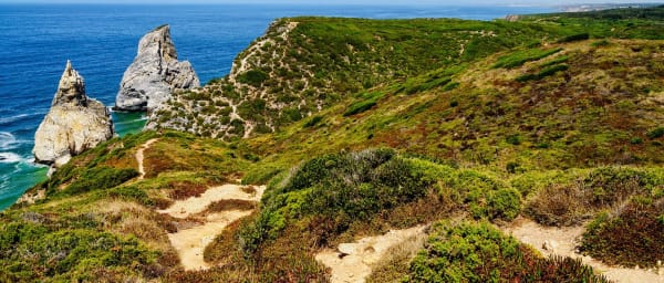 1-Day Crag Climbing Tour in Sintra, Arrábida and Cascais