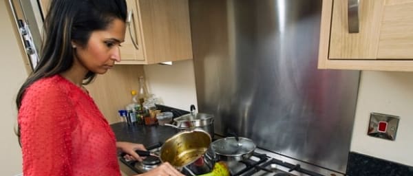3-Hour Bengali Cooking Experience in Kolkata with Market Visit