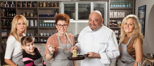 5-Hour Russian Cooking Class in Saint Petersburg with Vodka Tasting