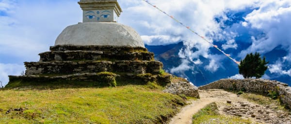 17-Day Everest Base Camp Trek from Kathmandu with Sherpa villages