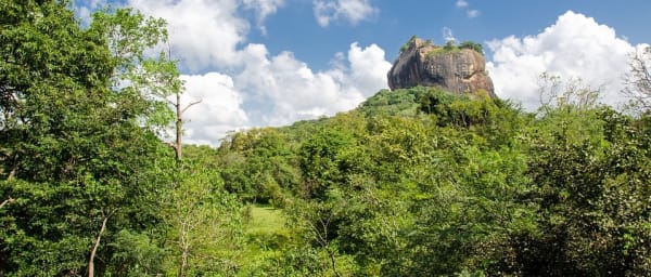 1-Day Sigiriya and Dambulla Tour with Spice Garden and Gem Museum