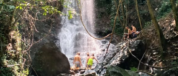 3-Day Harau Valley Trek from Pekanbaru with Caving and Homestay