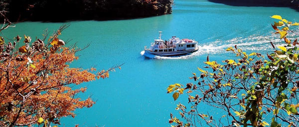 6-Hour Shogawa River Cruise and Countryside Tour from Toyama