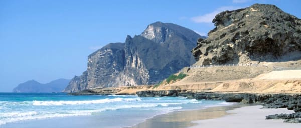 Full-Day West Salalah Frankincense Trail Tour with Mughsail Beach