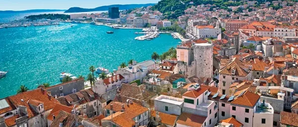 10-Hour Croatia Sailing Tour with Blue Cave, Blue Lagoon and Hvar
