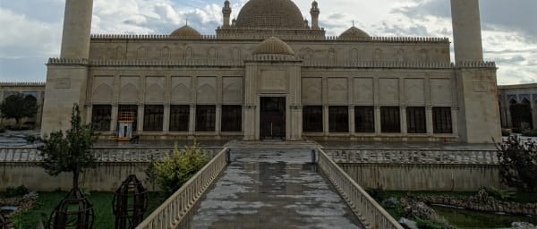 8-Hour Baku and Lahij Historic Tour with Diri Baba Mausoleum